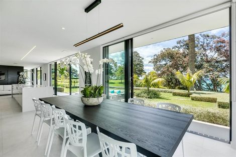 Photo of property in 36 Oceania Place, Mellons Bay, Auckland, 2014