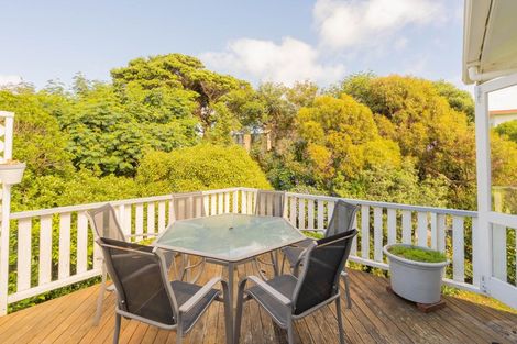 Photo of property in 10 Poplar Avenue, Raumati South, Paraparaumu, 5032