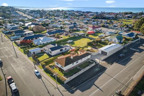 Photo of property in 49 Lune Street, South Hill, Oamaru, 9400