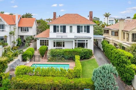 Photo of property in 82 Paritai Drive, Orakei, Auckland, 1071