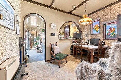 Photo of property in 55 Royal Crescent, Saint Kilda, Dunedin, 9012