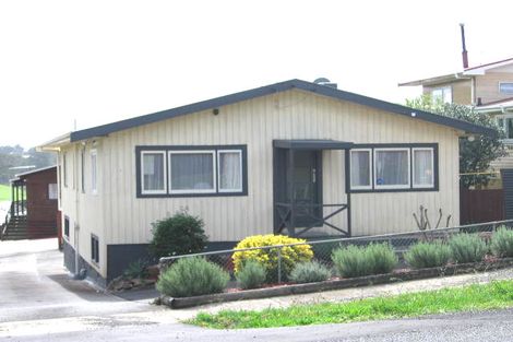 Photo of property in 1/245 Sturges Road, Henderson, Auckland, 0612