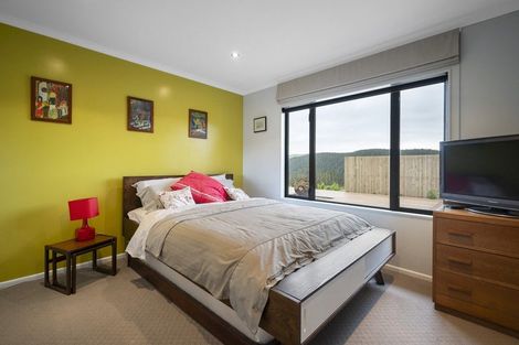 Photo of property in 20 Pineland Drive, Turitea, Palmerston North, 4472