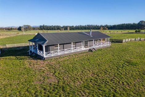 Photo of property in 90 Settlement Road, Morison Bush, Greytown, 5794