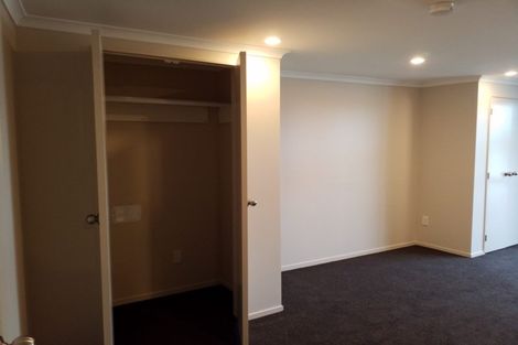 Photo of property in 9 Rangitane Street, Maupuia, Wellington, 6022