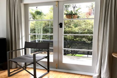 Photo of property in 1060 Sandspit Road, Sandspit, Warkworth, 0982