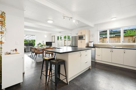 Photo of property in 28 Clements Crescent, Queenwood, Hamilton, 3210