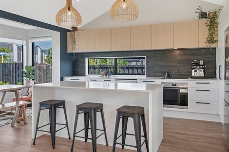 Photo of property in 2 Preferred Lane, Halswell, Christchurch, 8025