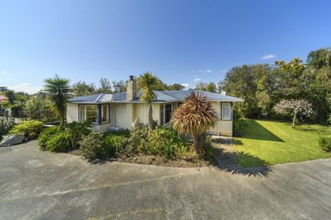 Photo of property in 14 Marsden Place, Awapuni, Palmerston North, 4412