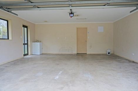 Photo of property in 68 Paisley Street, Kew, Invercargill, 9812