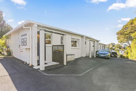 Photo of property in 7/18 Parr Terrace, Castor Bay, Auckland, 0620