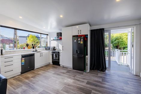 Photo of property in 52 Maitland Street, Dunedin Central, Dunedin, 9016