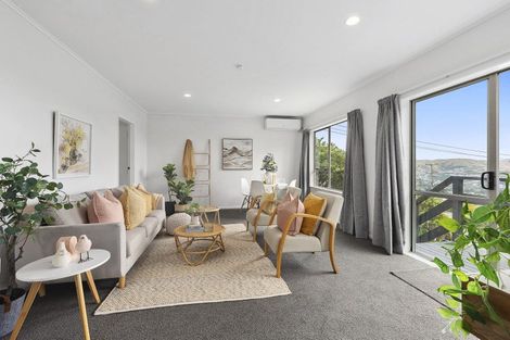 Photo of property in 2/236 Helston Road, Paparangi, Wellington, 6037