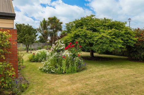 Photo of property in 18 Nepal Place, Burnside, Christchurch, 8053