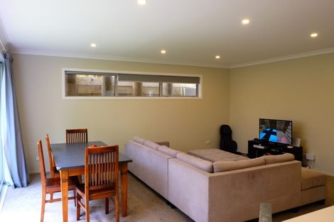 Photo of property in 3/102 Chester Road, Tawa, Wellington, 5028