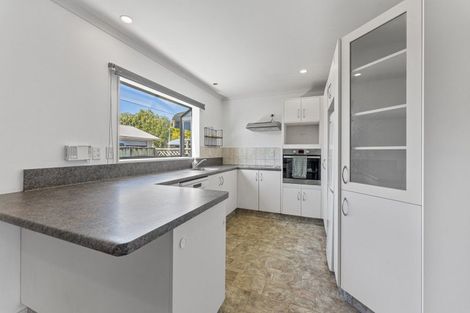 Photo of property in 23 Charles Cross Street, Longburn, Palmerston North, 4412