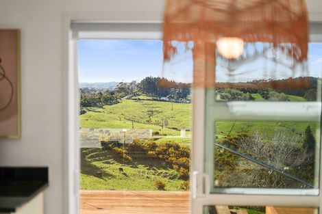 Photo of property in 233 Whitehills Road, Waitoki, Silverdale, 0994