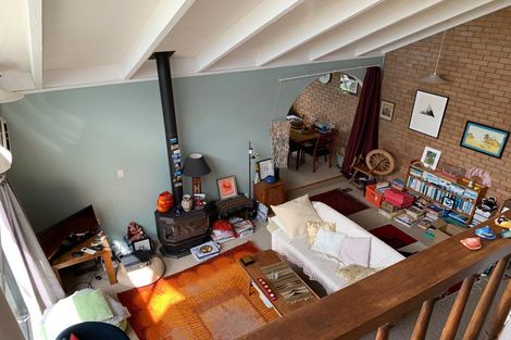 Photo of property in 2/75 Cliff View Drive, Green Bay, Auckland, 0604