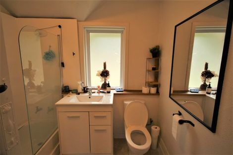 Photo of property in 26 Norfolk Street, Saint Clair, Dunedin, 9012