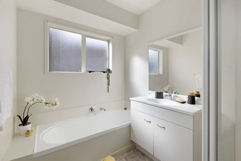 Photo of property in 25 Mably Court, Stanmore Bay, Whangaparaoa, 0932