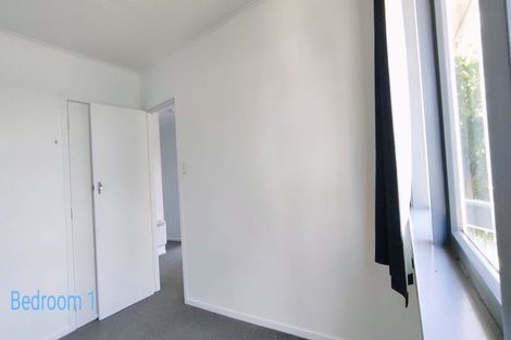 Photo of property in 8 Granby Place, Westown, New Plymouth, 4310