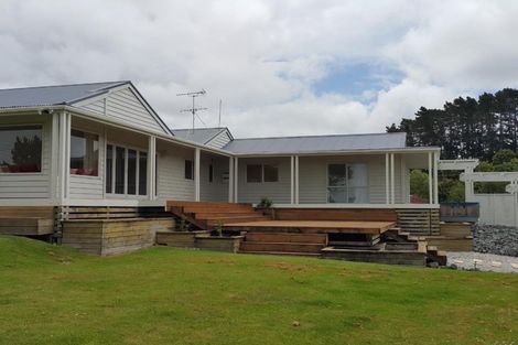 Photo of property in 118 Upper Orewa Road, Wainui, Silverdale, 0992