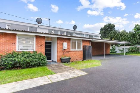 Photo of property in 3/6 North Avenue, Narrow Neck, Auckland, 0624