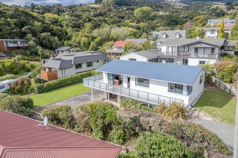 Photo of property in 21 Selwyn Avenue, Akaroa, 7520