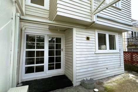 Photo of property in 11 Owen Street, Newtown, Wellington, 6021