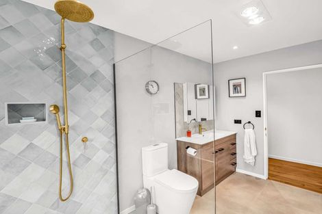 Photo of property in 33 Tara Crescent, Woodend, 7610