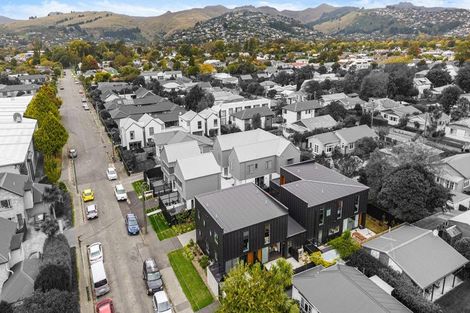 Photo of property in 2/12 Hume Street, Sydenham, Christchurch, 8023