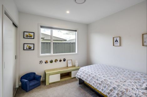 Photo of property in 12 Hikawera Drive, Frimley, Hastings, 4120