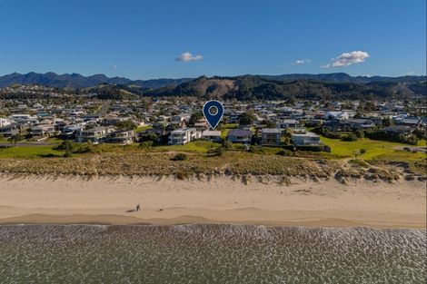 Photo of property in 224 Beverley Terrace, Whangamata, 3620