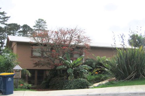 Photo of property in 31 Outlook Road, Greenhithe, Auckland, 0632