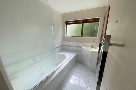 Photo of property in 46 Oakfield Crescent, Pukete, Hamilton, 3200