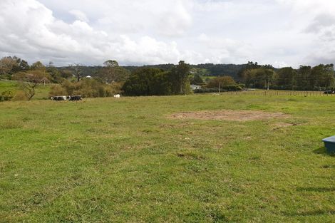 Photo of property in 750 Kaipara Coast Highway, Kaukapakapa, 0871