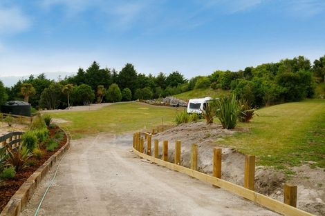 Photo of property in 124 Highland Drive, Acacia Bay, Taupo, 3385