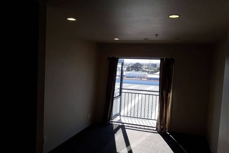 Photo of property in 10d Crown Lynn Place, New Lynn, Auckland, 0600