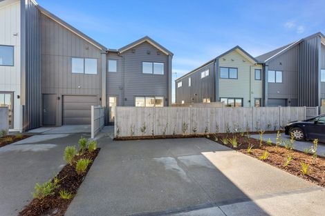 Photo of property in 220 Park Estate Road, Rosehill, Papakura, 2113
