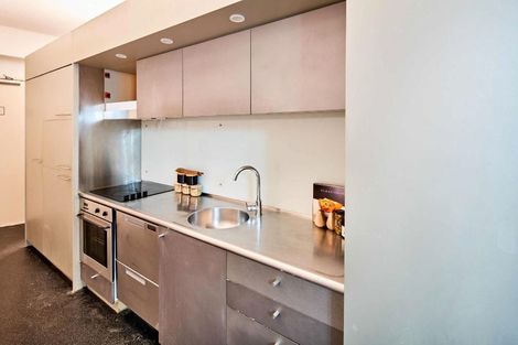 Photo of property in Gerondis Bldg Apartments, 208/60 Willis Street, Wellington Central, Wellington, 6011