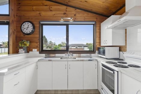 Photo of property in 5 Matavai Street, Mount Maunganui, 3116