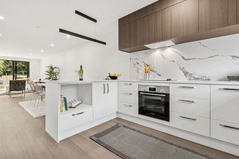 Photo of property in 1/14 Freyberg Place, Howick, Auckland, 2014