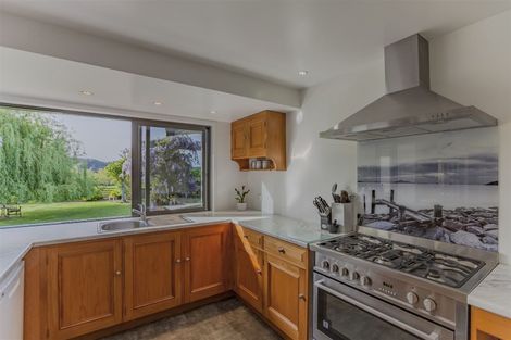 Photo of property in 20 Scarrott Road, Bay View, Napier, 4104