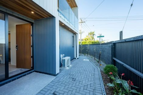 Photo of property in 44a Merani Street, Belmont, Auckland, 0622