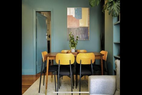 Photo of property in Sunhaven Flats, 262 Oriental Parade, Oriental Bay, Wellington, 6011