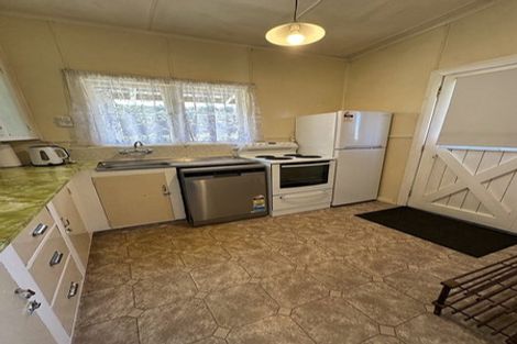 Photo of property in 398 South Road, Caversham, Dunedin, 9012