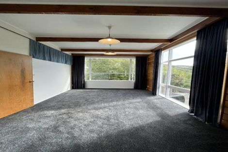 Photo of property in 75 Chamberlain Road, Karori, Wellington, 6012