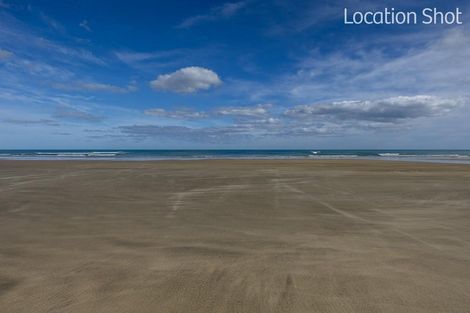 Photo of property in 7 Bayly Street, Baylys Beach, Dargaville, 0377