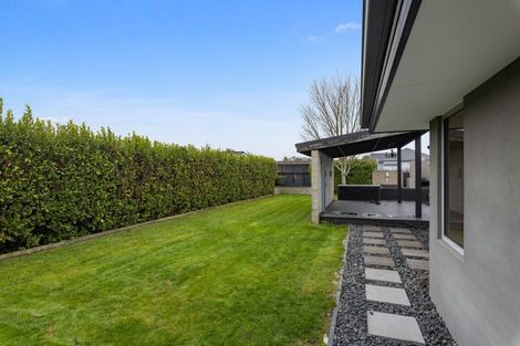 Photo of property in 24 James Drive, Woodend, 7610