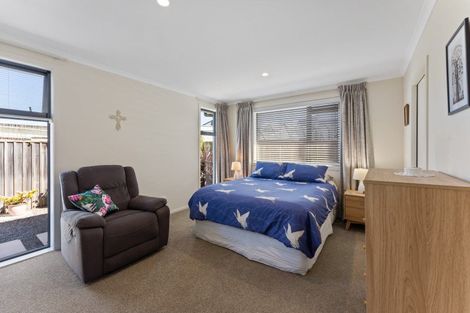 Photo of property in 3 Hereford Drive, Carterton, 5713